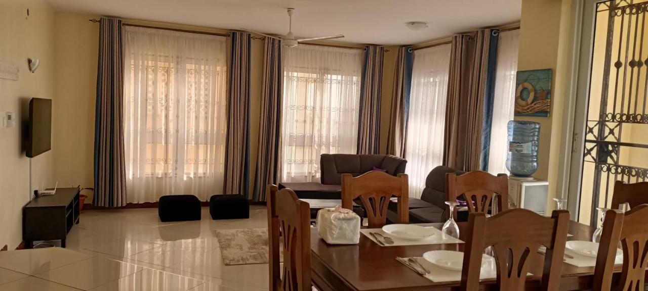 Elna'S Haven - Nyali Sea View Apartment มอมบาซา ภายนอก รูปภาพ